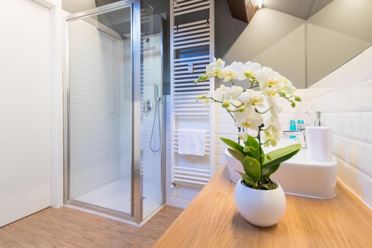 Aqualago Casa Vacanze Suite Verbania Exteriér fotografie
